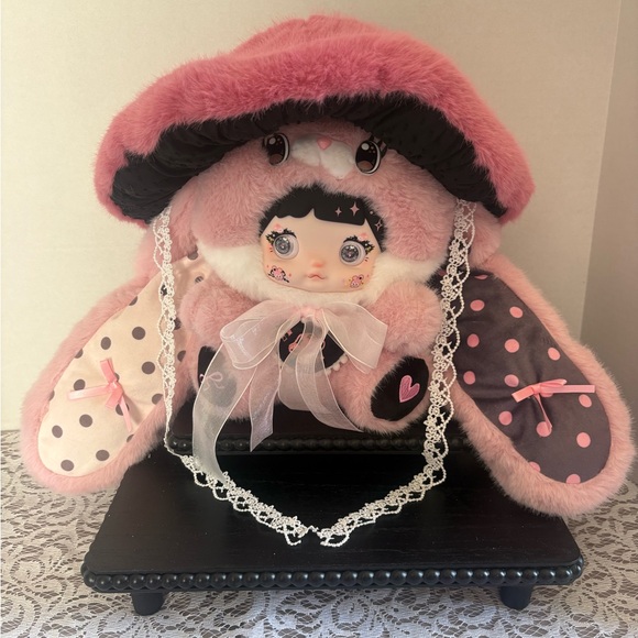 Nommi Mushroom Hat Caprielle - Picture 2 of 13